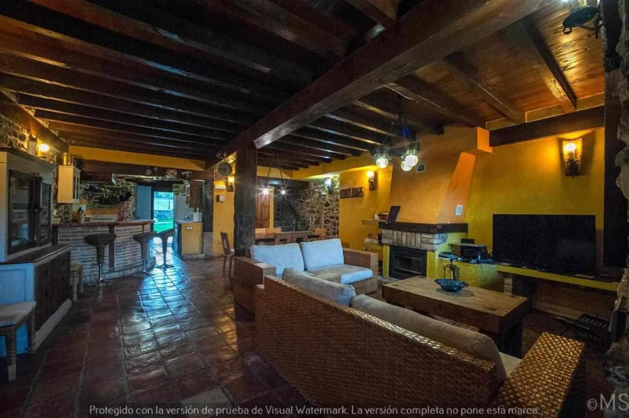 Casa Rural La Corva Triollo Exterior photo